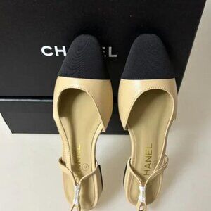 Chanel Size 38 Goatskin Slingback Beige/Black Flat